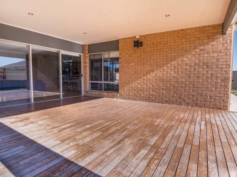 42 Wendouree Drive KIALLA 14