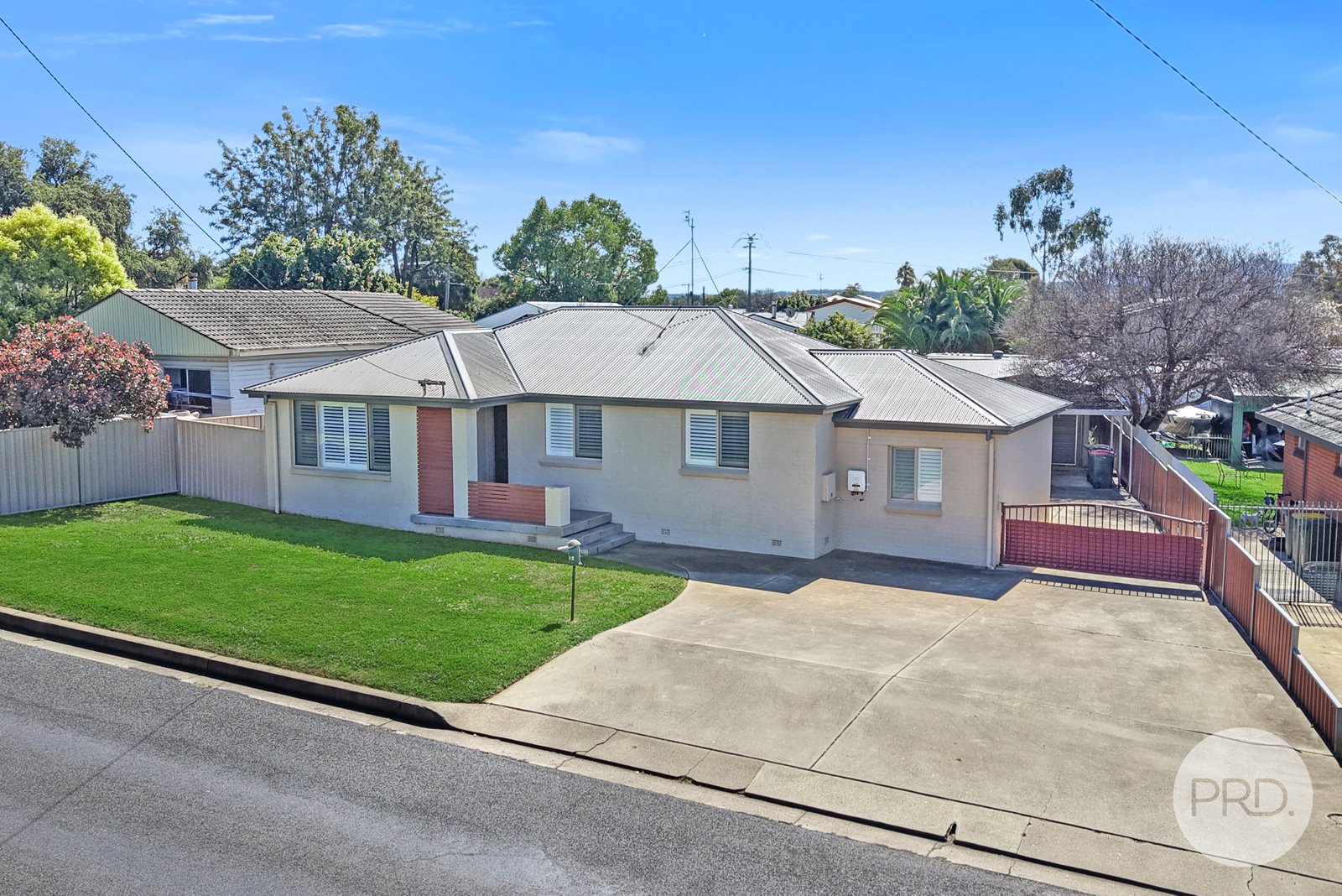 42 Wilburtree Street TAMWORTH 1