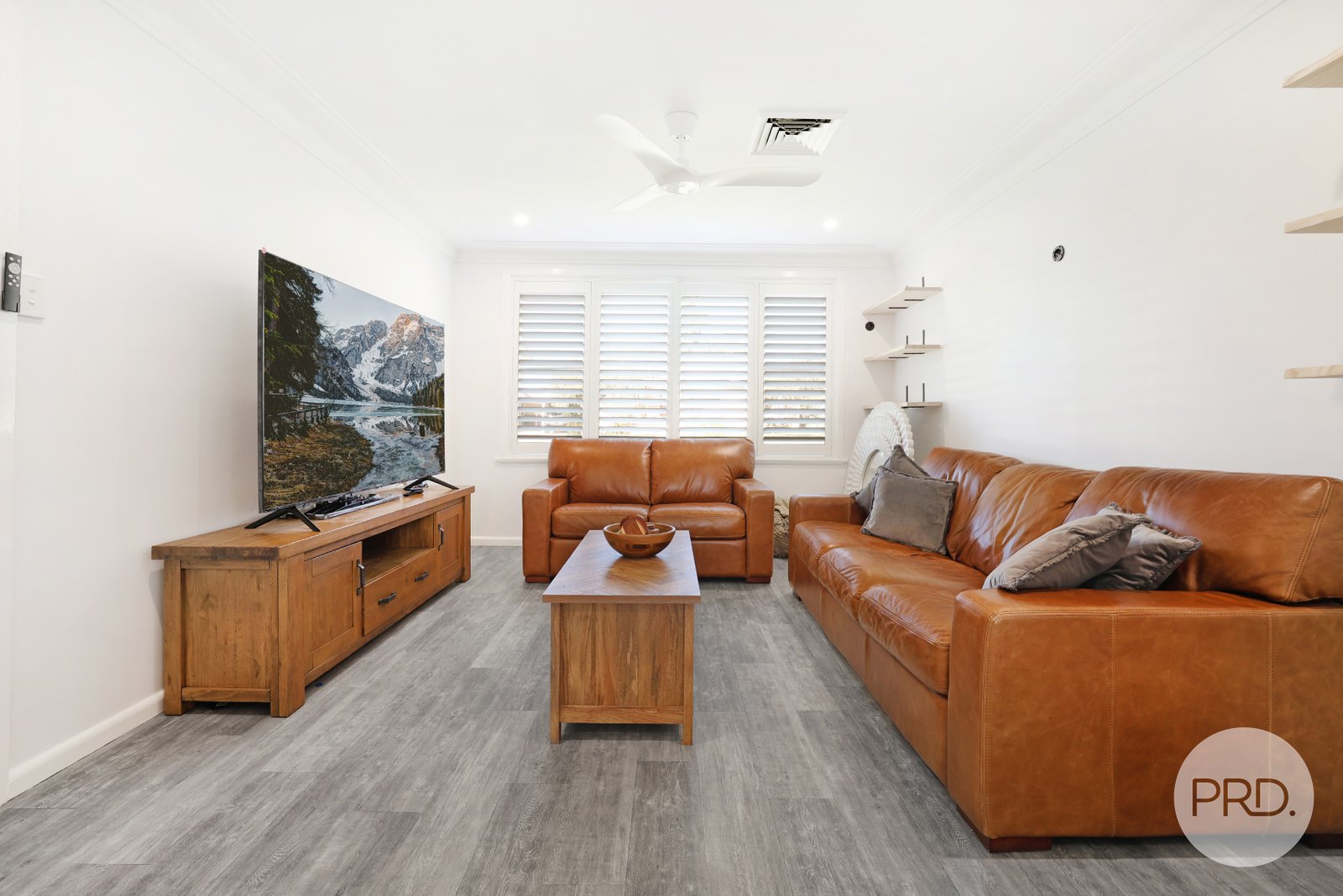 42 Wilburtree Street TAMWORTH 5