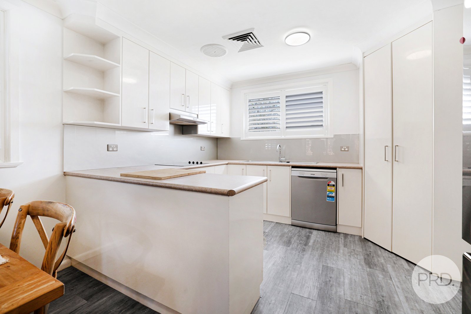 42 Wilburtree Street TAMWORTH 8