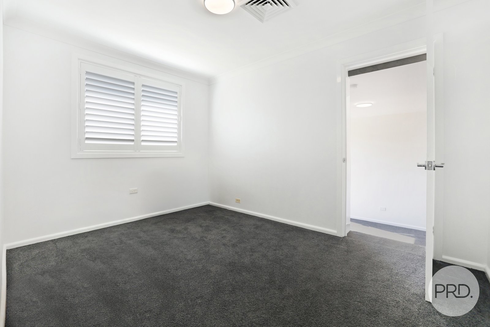 42 Wilburtree Street TAMWORTH 14