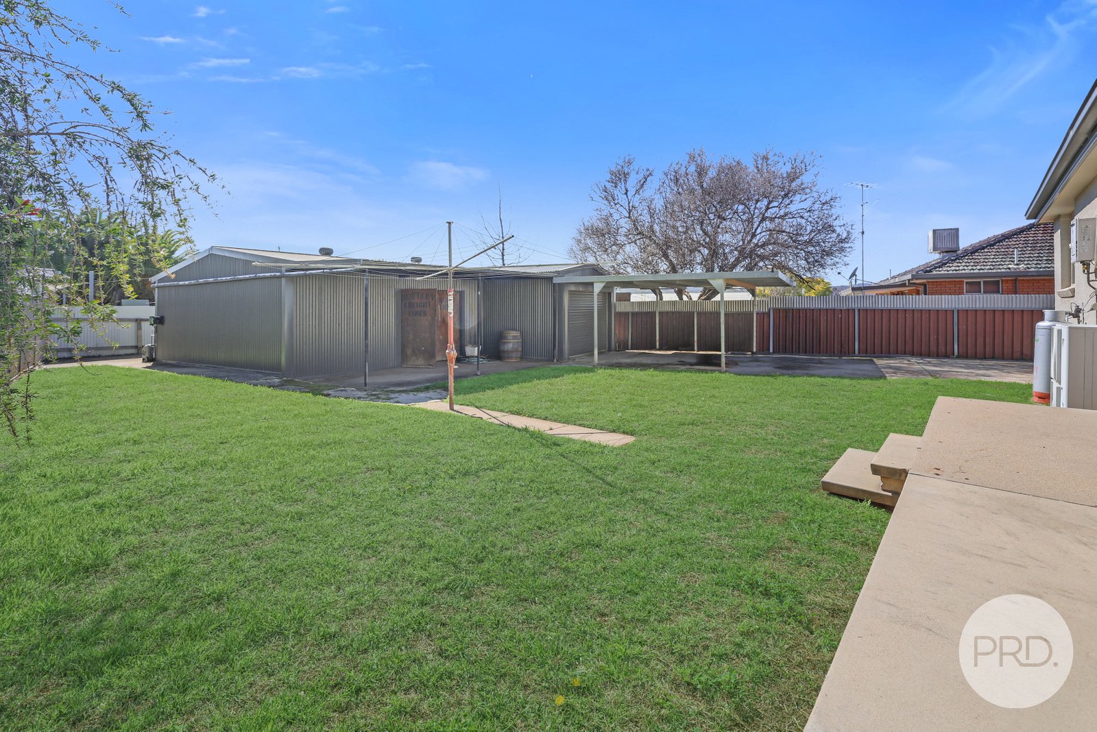 42 Wilburtree Street TAMWORTH 19