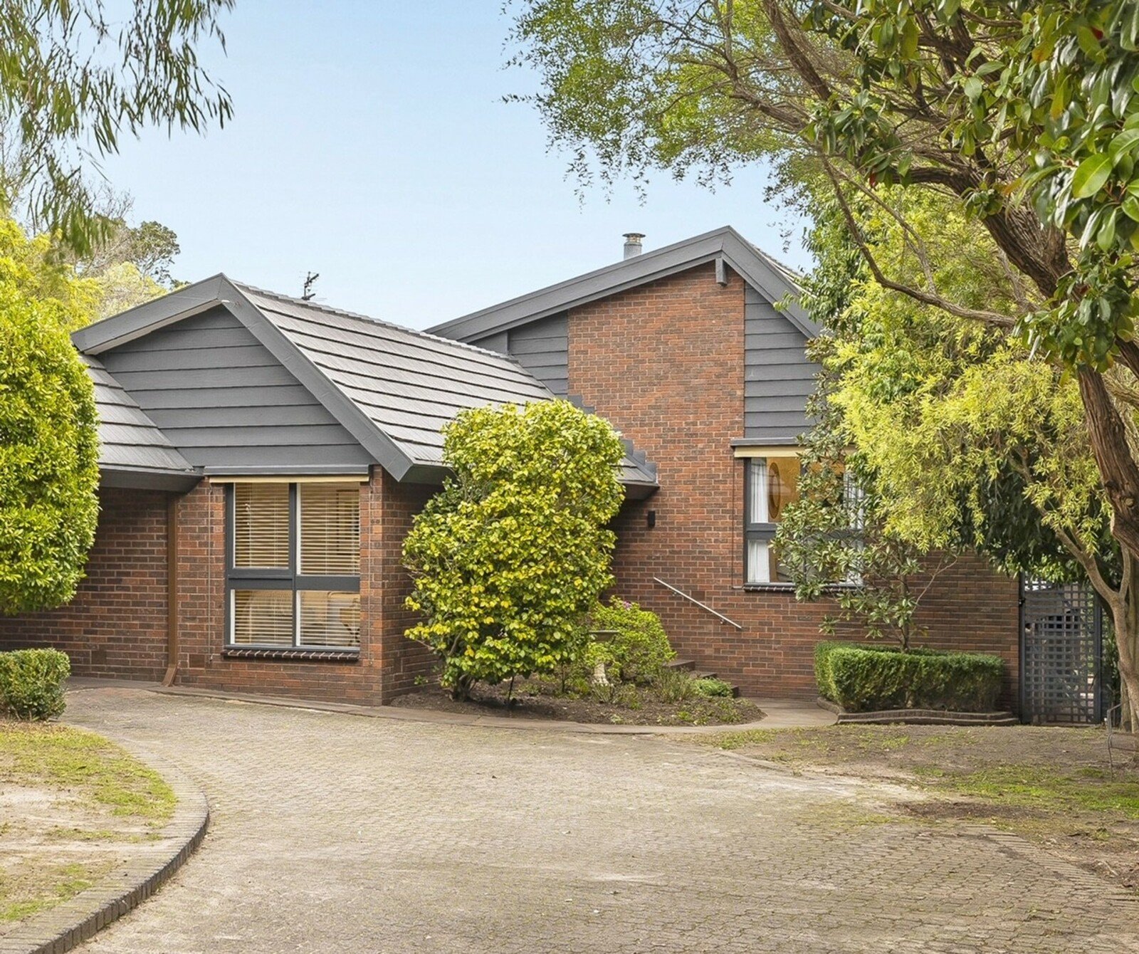 42 Wimborne Avenue, Mount Eliza, 3930