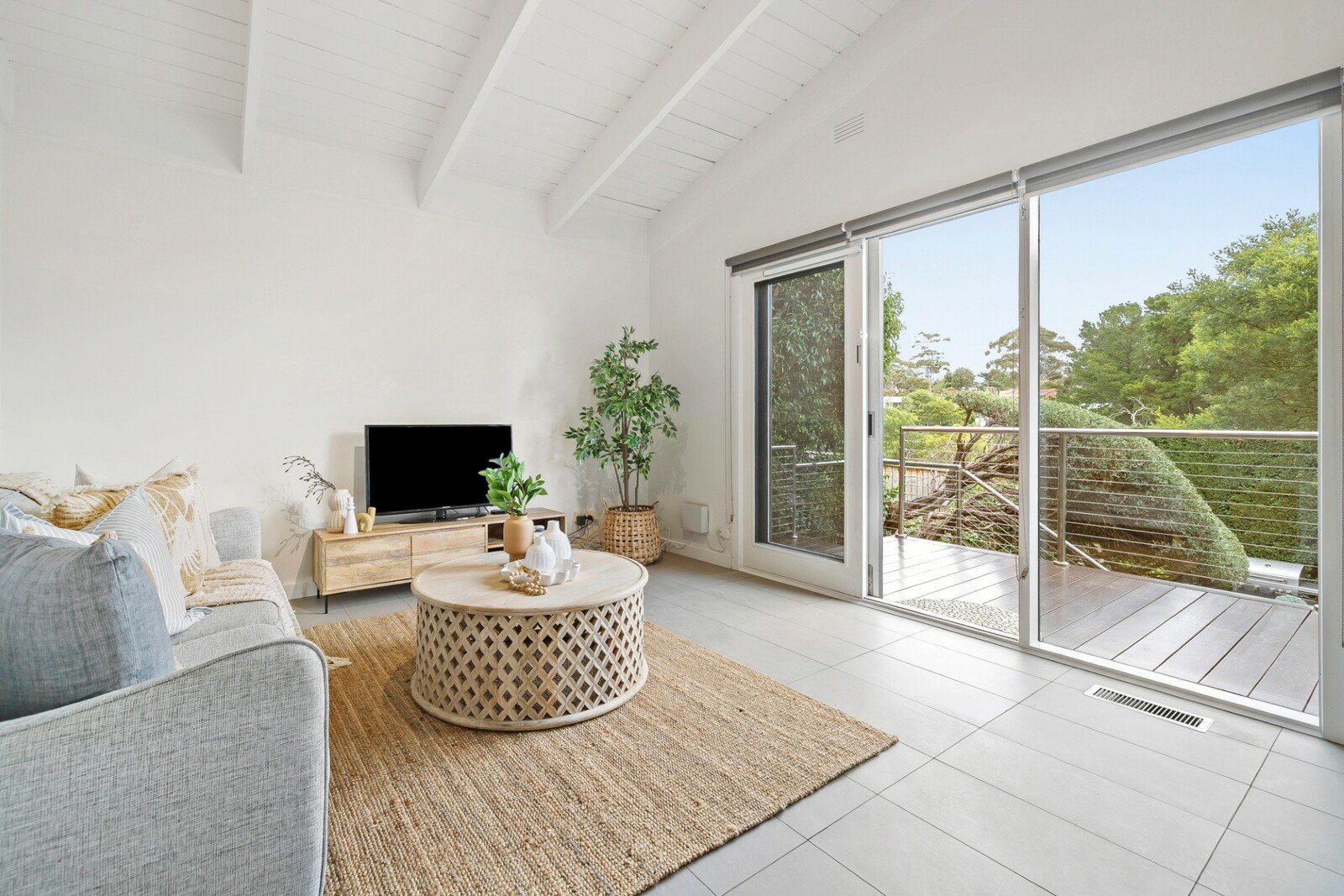 42 Wimborne Avenue, Mount Eliza, 3930