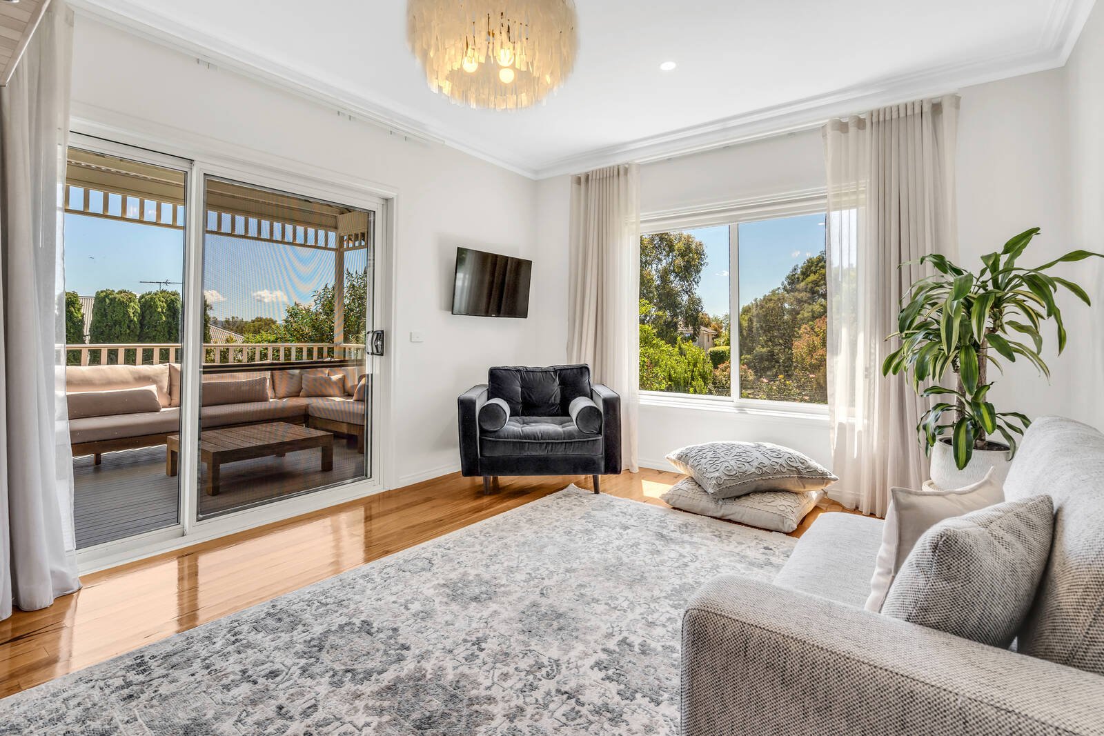 Real Estate and Property in 42 Wyralla Crescent, Gisborne, VIC