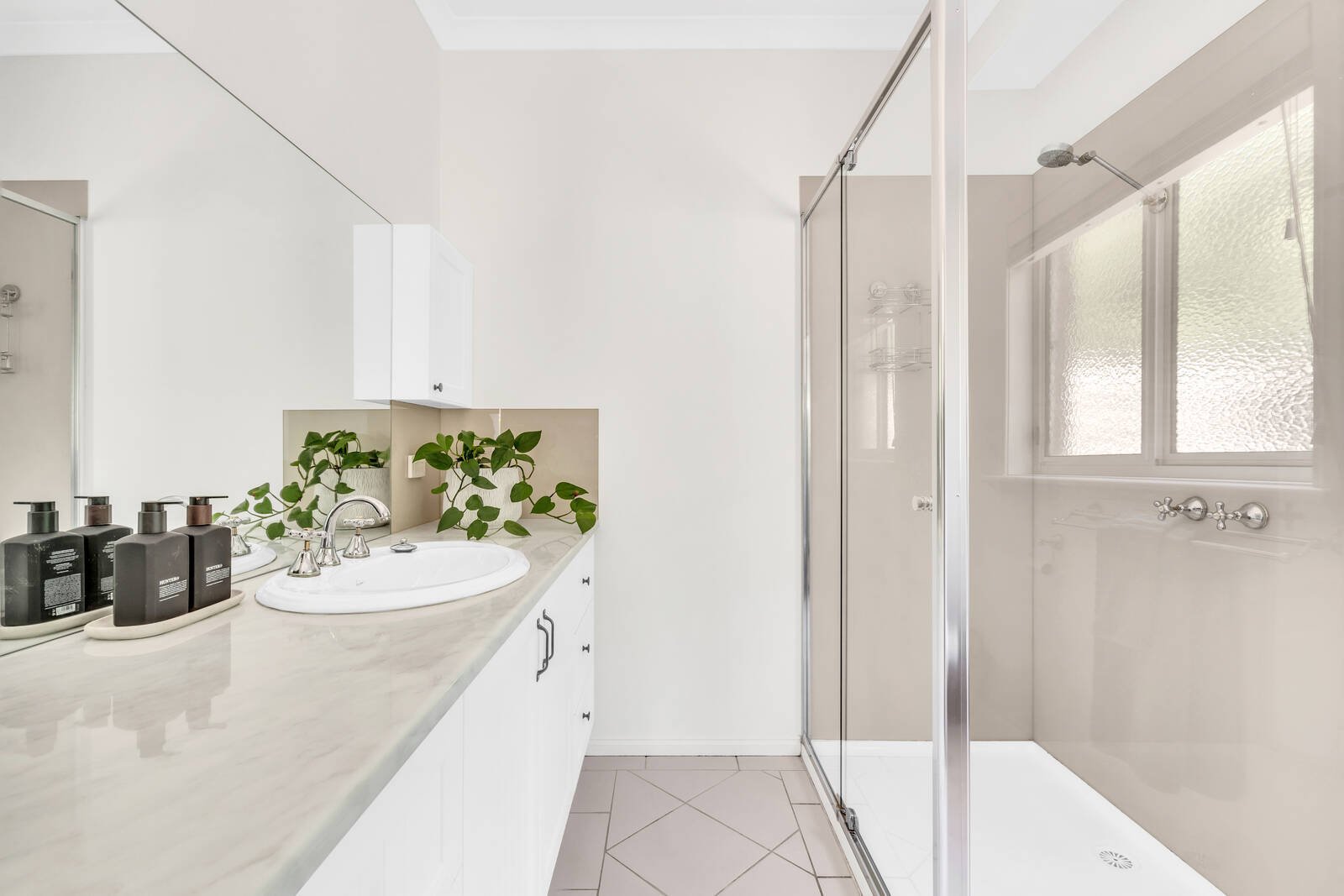 Real Estate and Property in 42 Wyralla Crescent, Gisborne, VIC