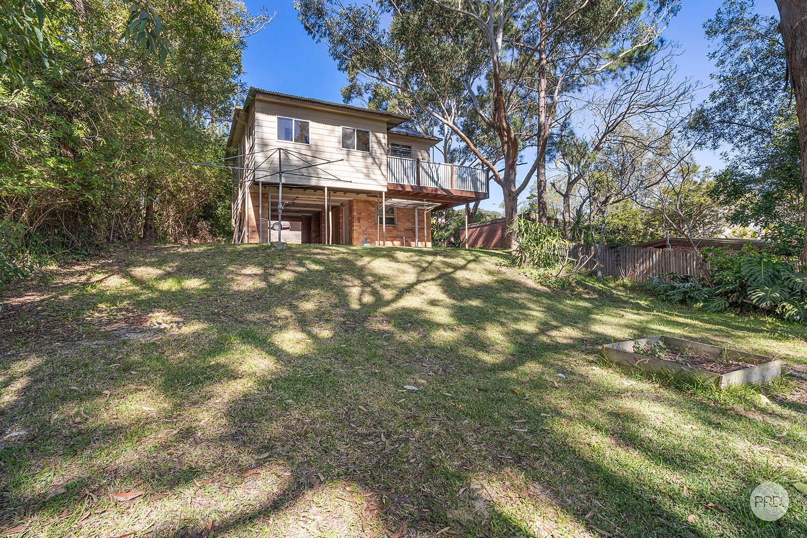 42 Yoolarai Crescent NELSON BAY 1