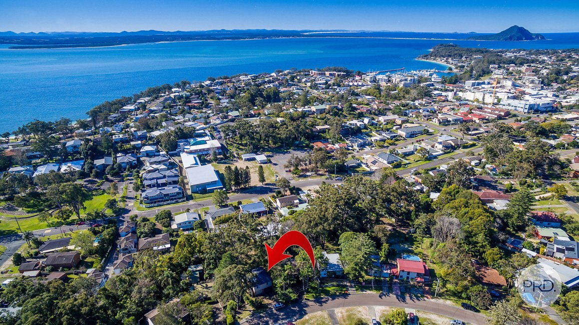 42 Yoolarai Crescent NELSON BAY 2