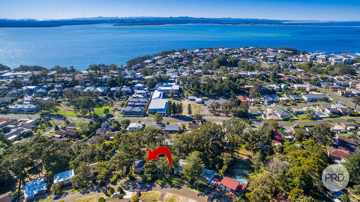 42 Yoolarai Crescent NELSON BAY 15