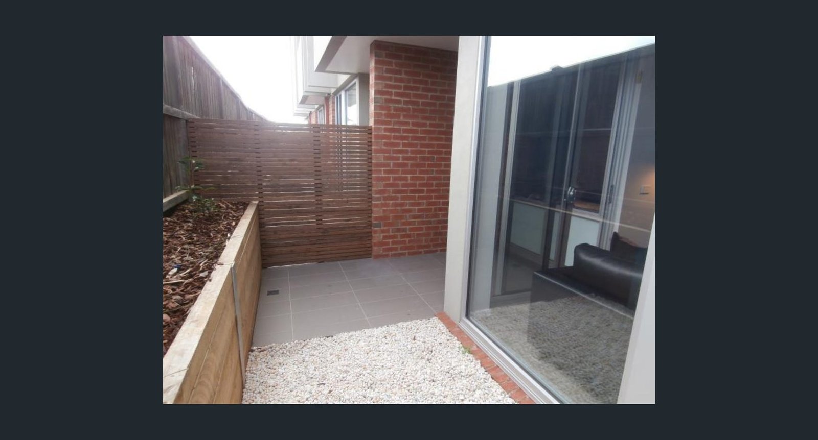 Gallery: 4/20 Ficinia Mews