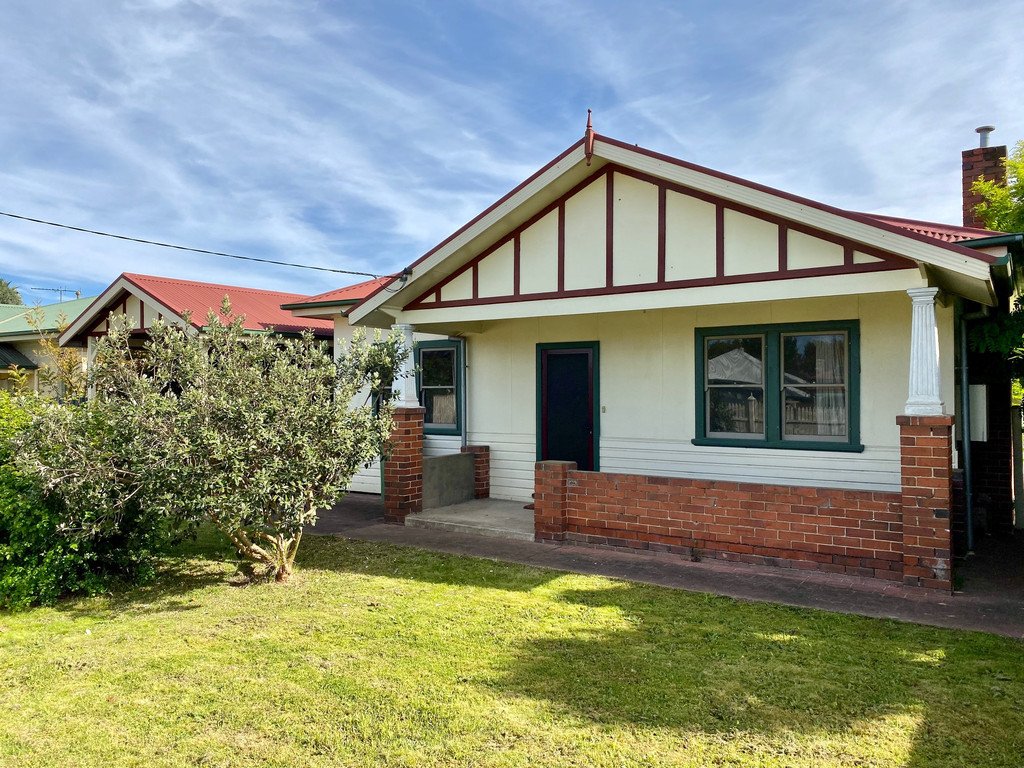 420 Hovell Street SOUTH ALBURY 3