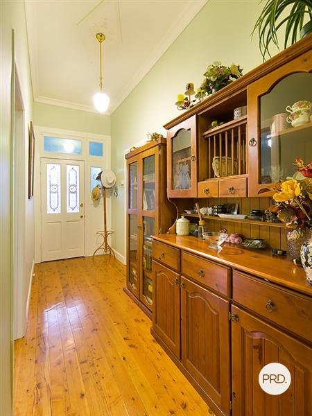 420 Macauley Street SOUTH ALBURY 7