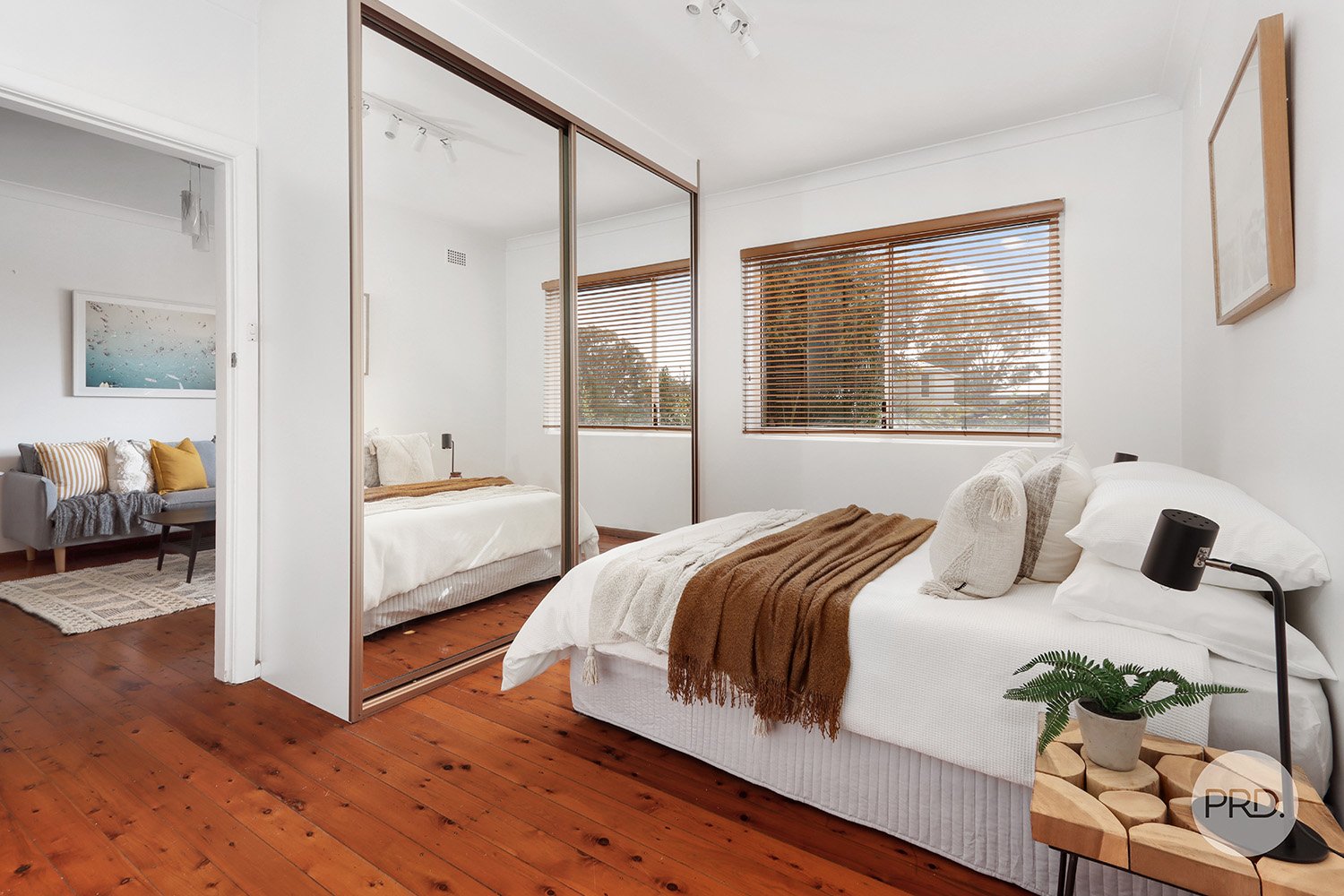 4/20 Seaforth Avenue WOOLOOWARE 6