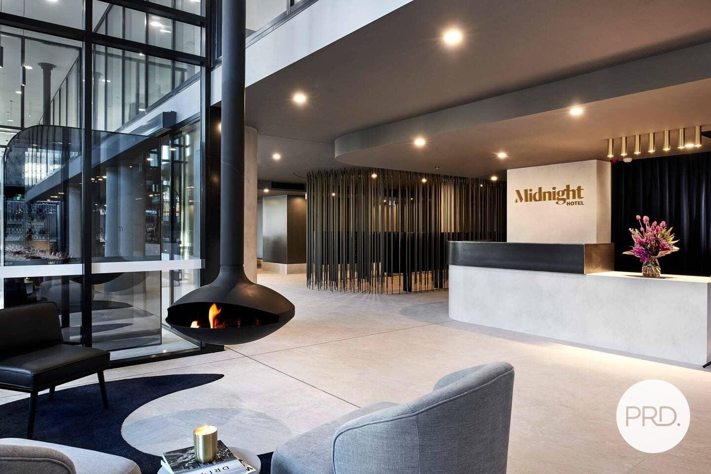 420/1 Elouera Street BRADDON 7