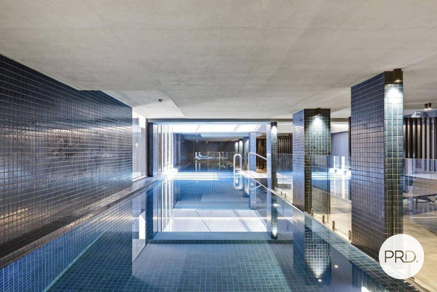 420/1 Elouera Street BRADDON 9