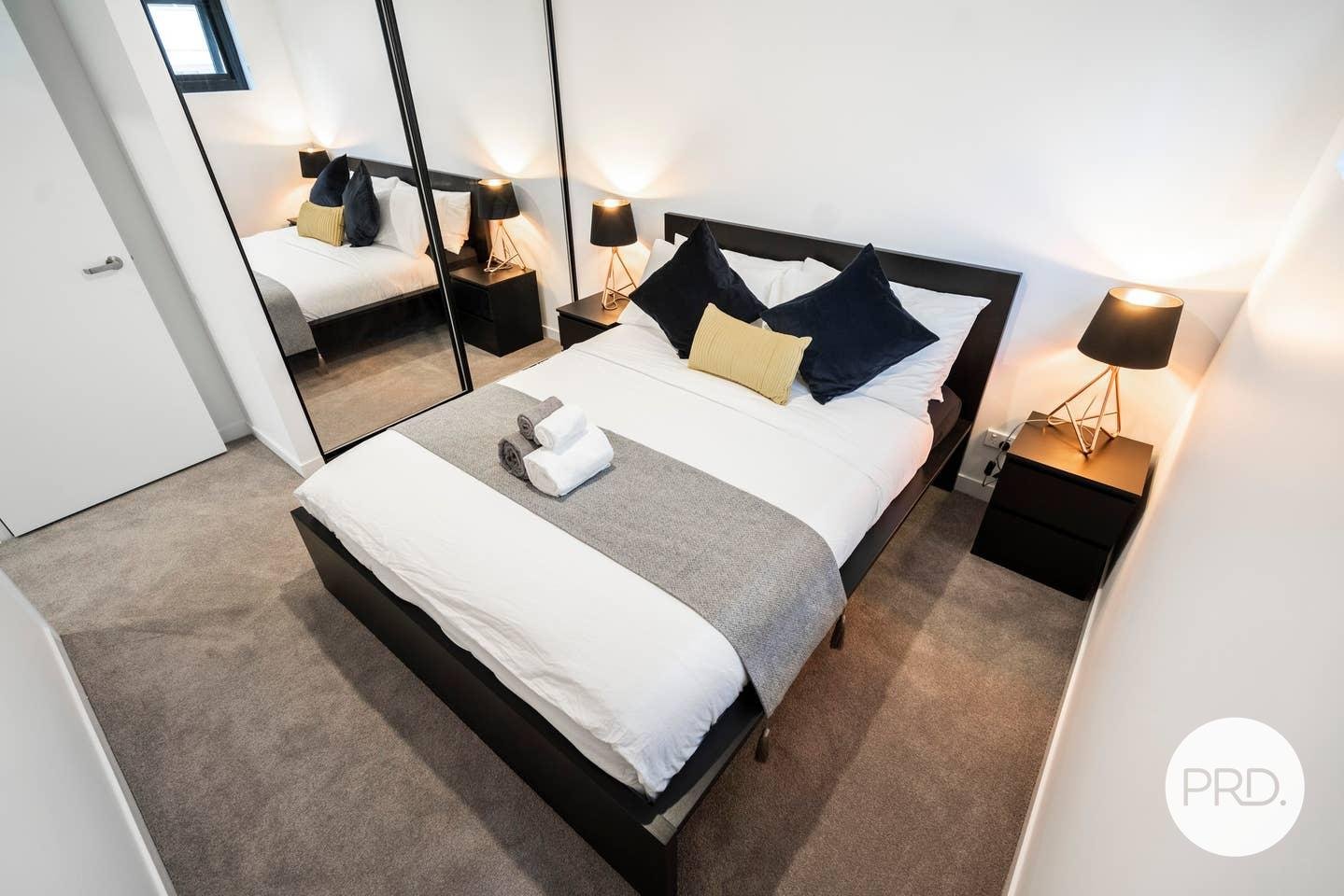 420/1 Elouera Street BRADDON 13