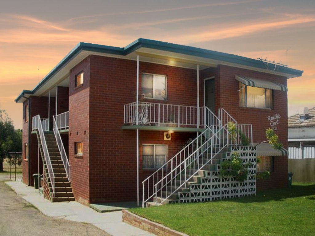 4/201 Lake Albert Road KOORINGAL 1