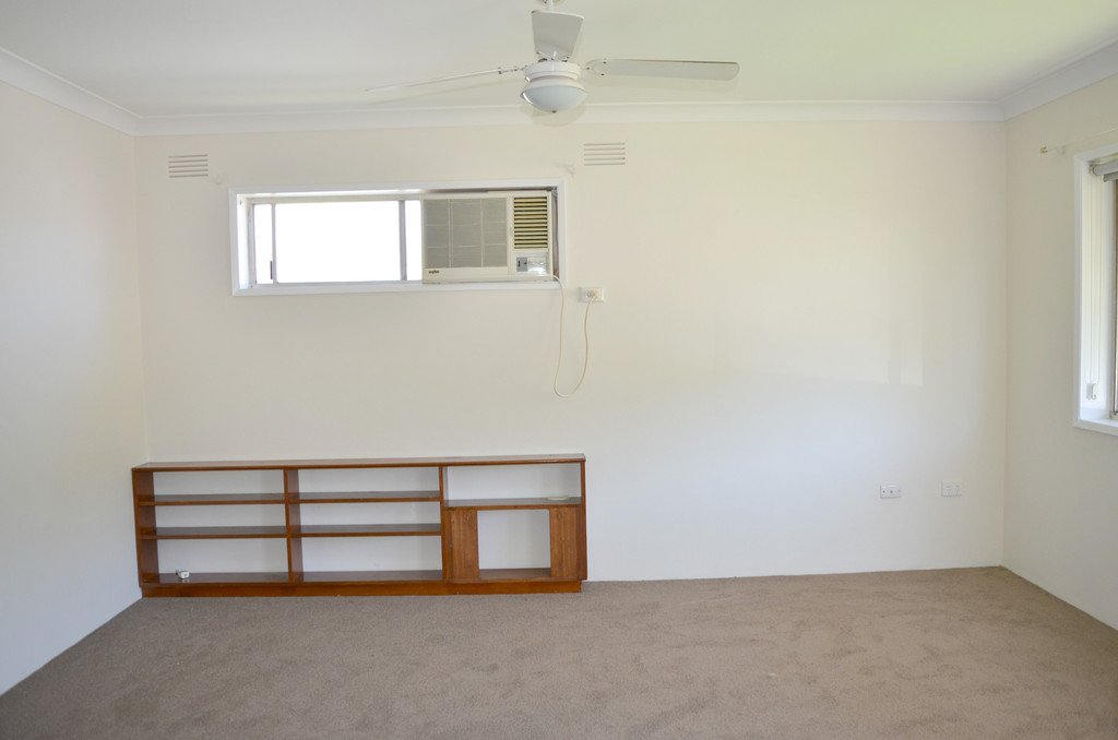 4/201 Lake Albert Road KOORINGAL 4