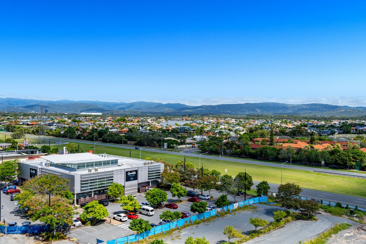 4204/24 The Lanes Boulevard Mermaid Waters 16