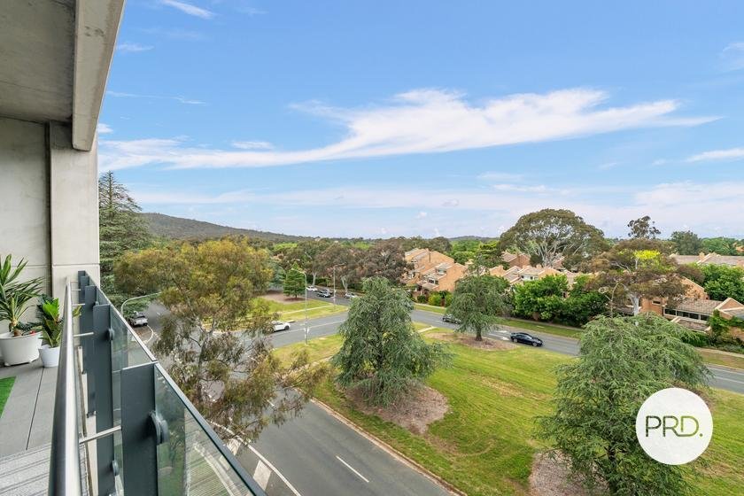 420/43 Currong Street BRADDON 9