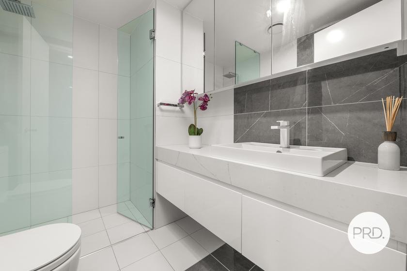 420/43 Currong Street BRADDON 13