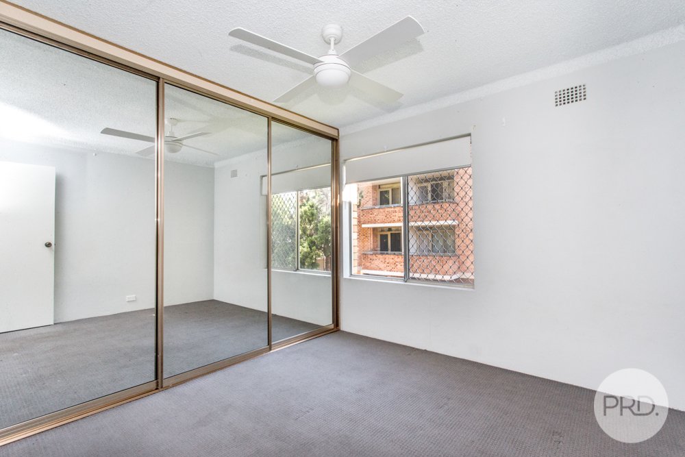 4/205 Derby Street,  PENRITH 5