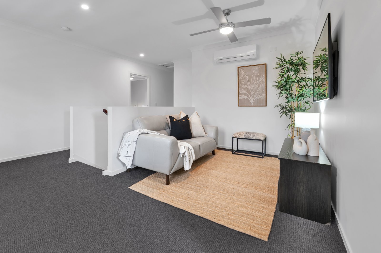 4/206 Nerang Road SOUTHPORT 10