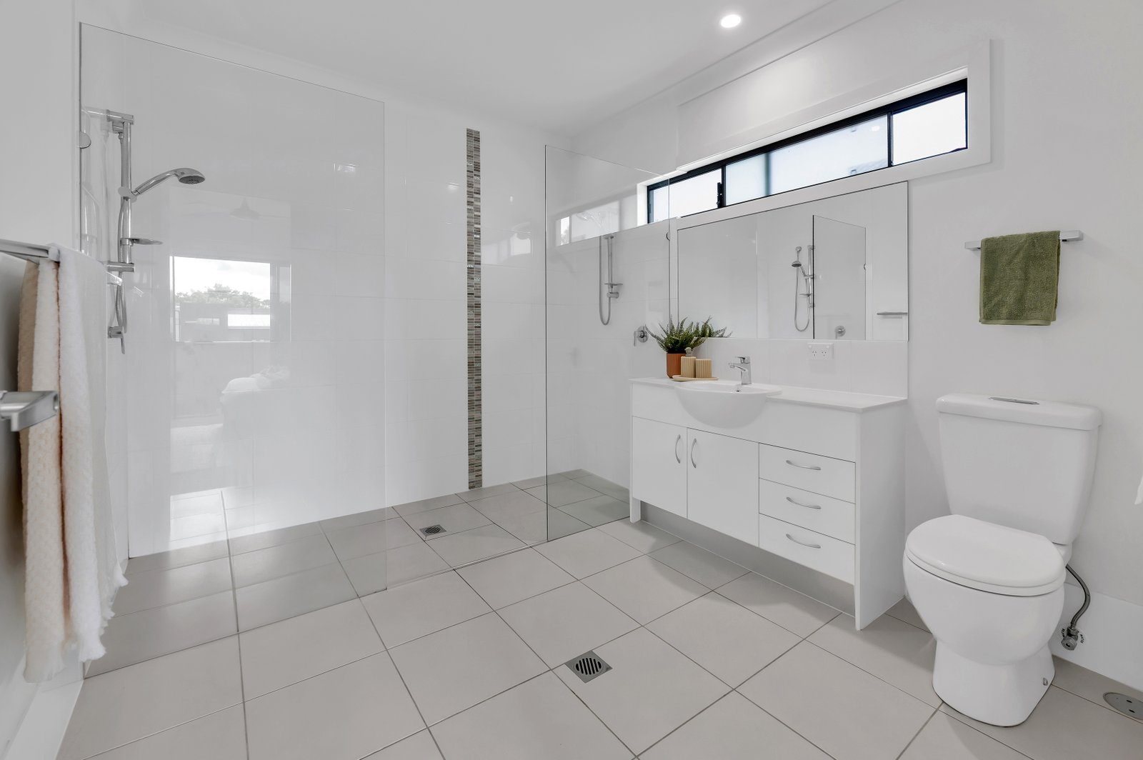 4/206 Nerang Road SOUTHPORT 15