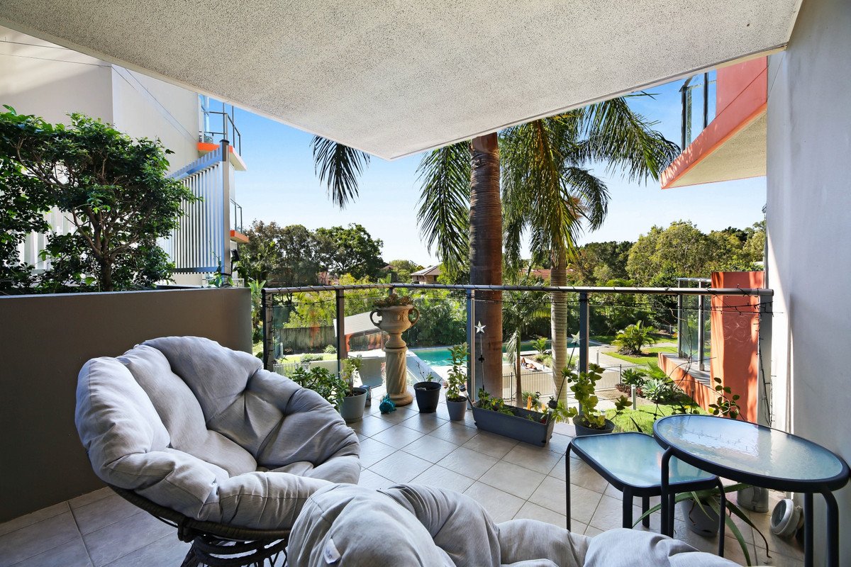 4206/12 Executive Drive Burleigh Waters 12