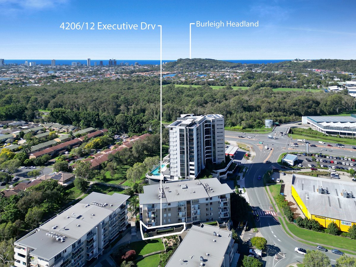 4206/12 Executive Drive Burleigh Waters 18