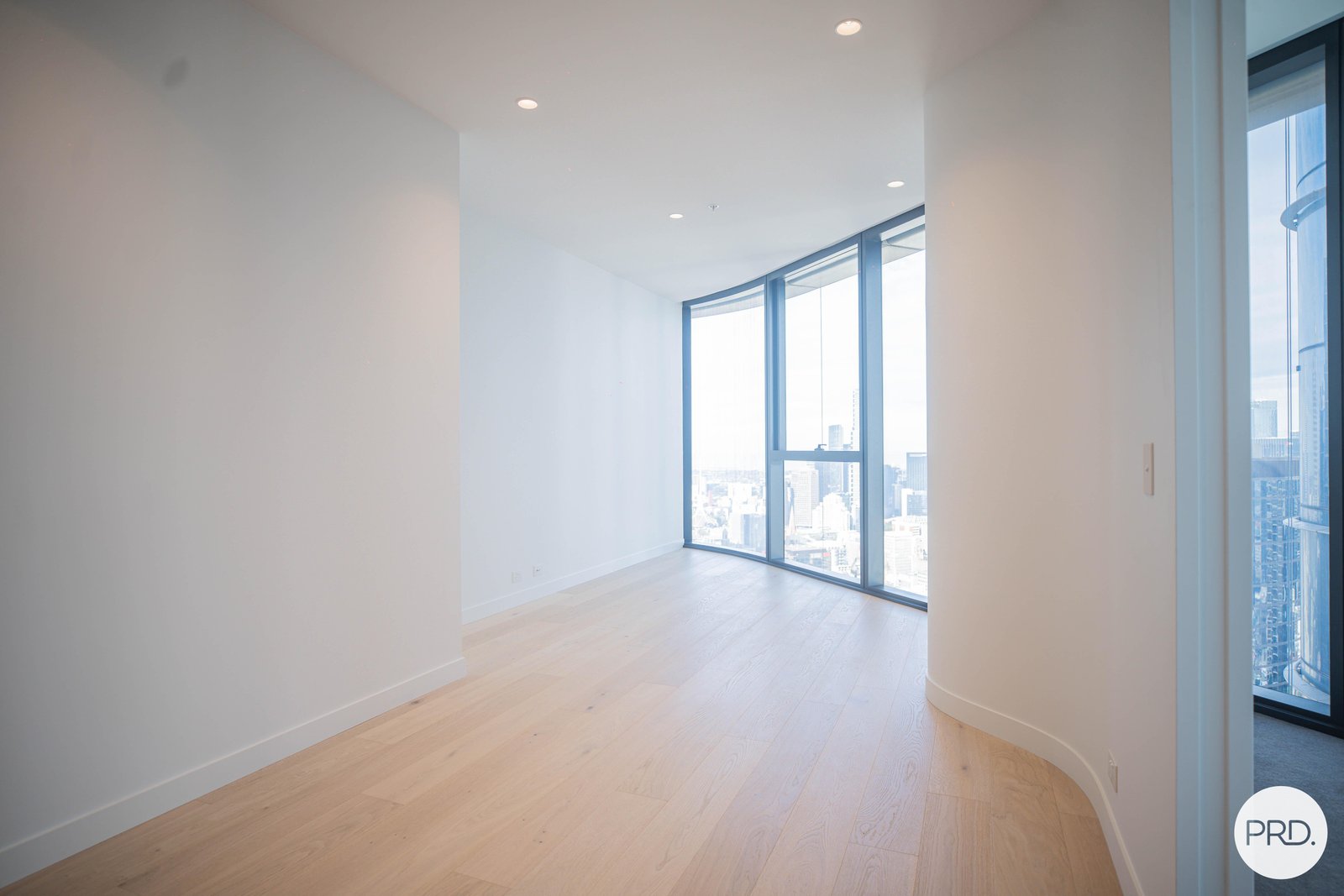 4206/63 La Trobe Street MELBOURNE 2