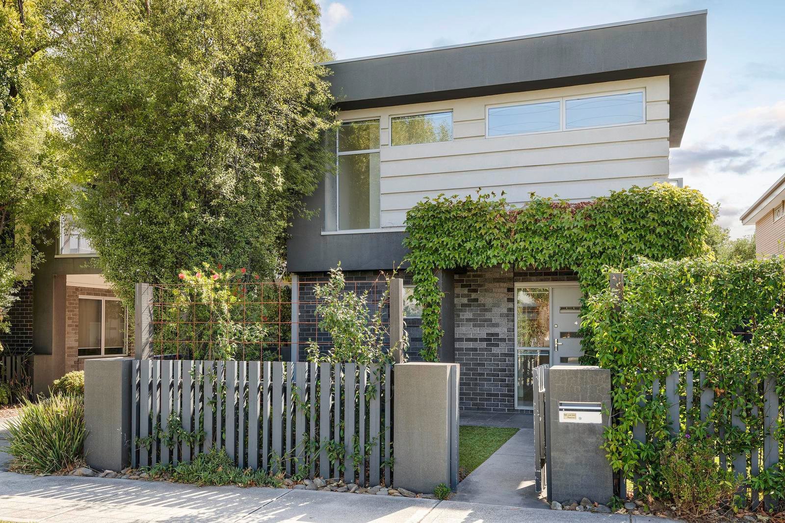 4/208 Arthur Street, Fairfield VIC 3078