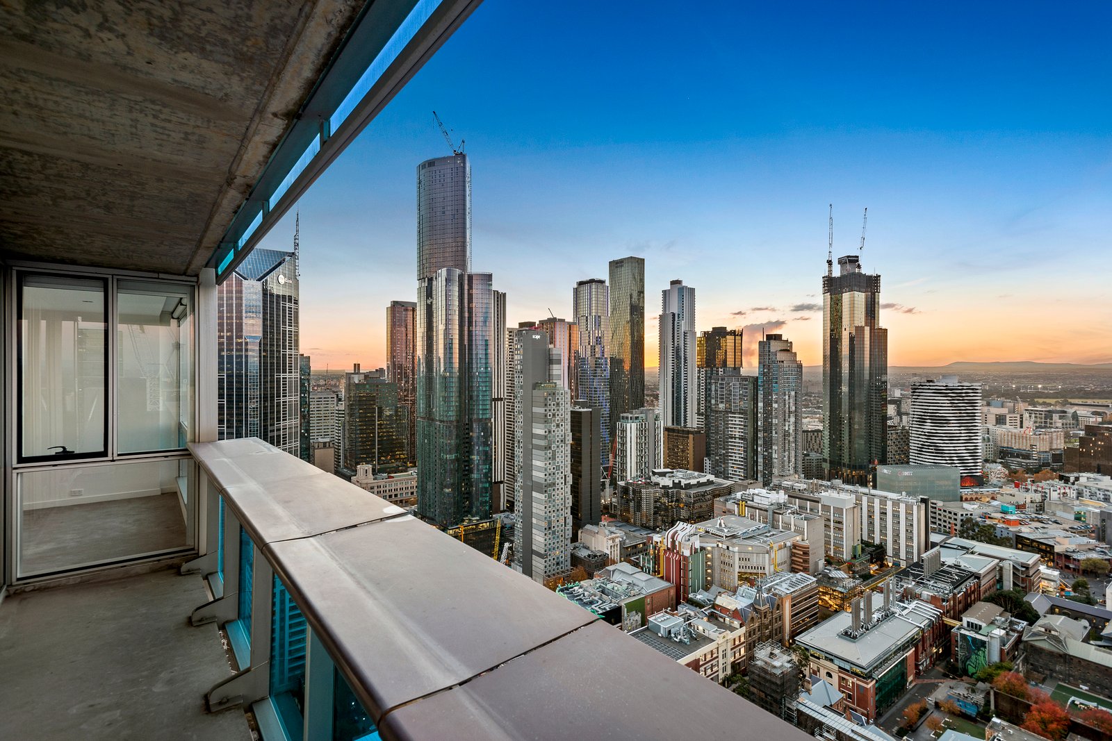 4208/22 Jane Bell Lane, Melbourne RT Edgar