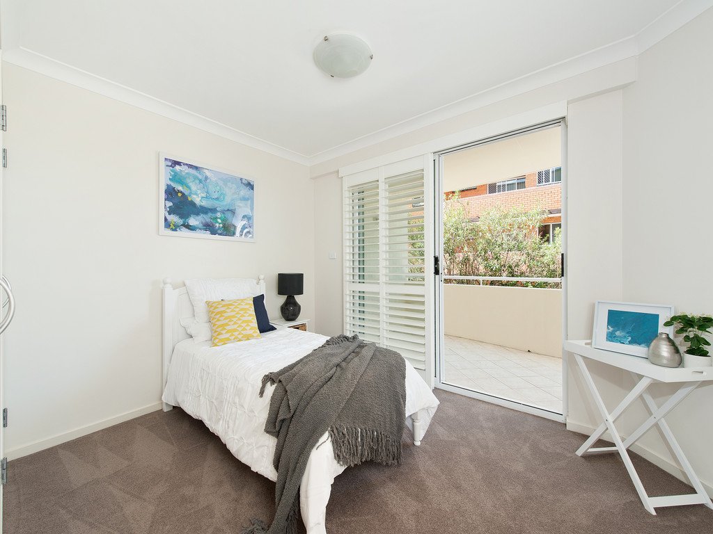 4/21-23 Magnus Street NELSON BAY 18