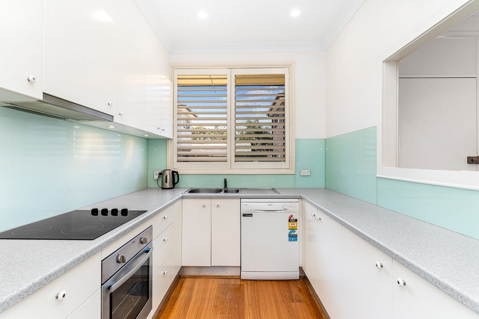 4/21-23 Walter Street SANS SOUCI 3