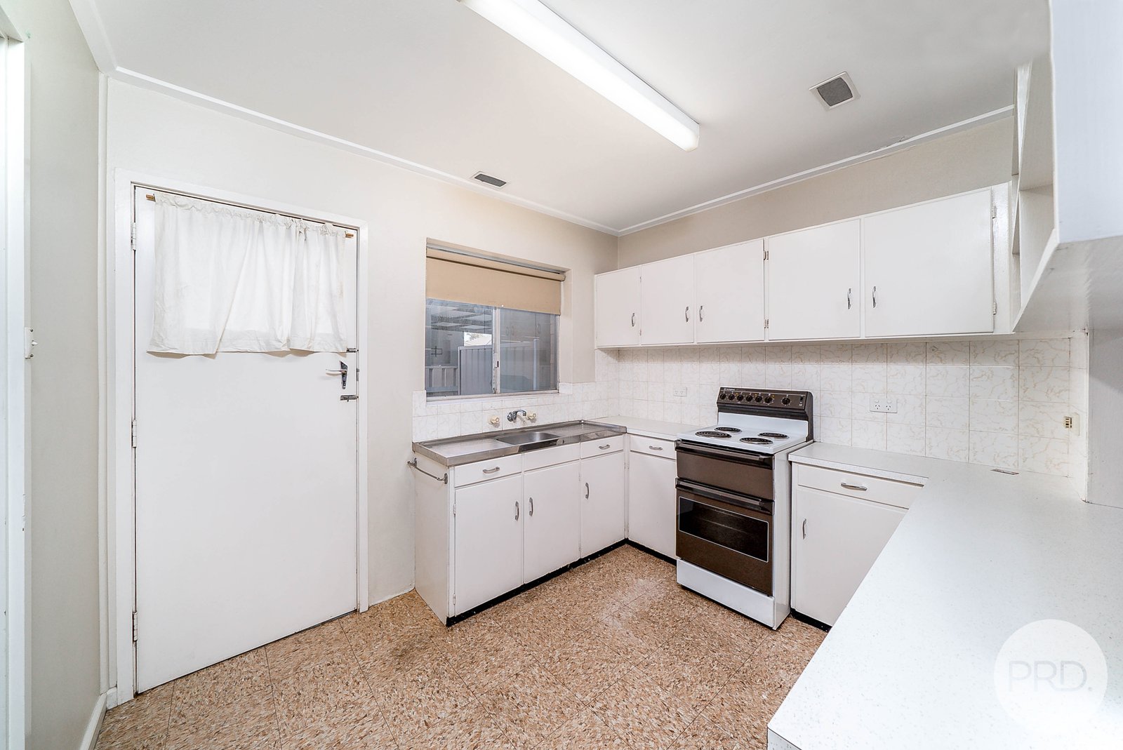 4/21 Day Street WAGGA WAGGA 3