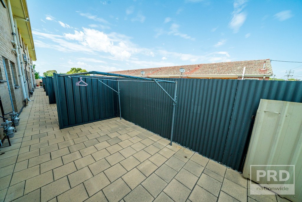 4/21 Day Street WAGGA WAGGA 9