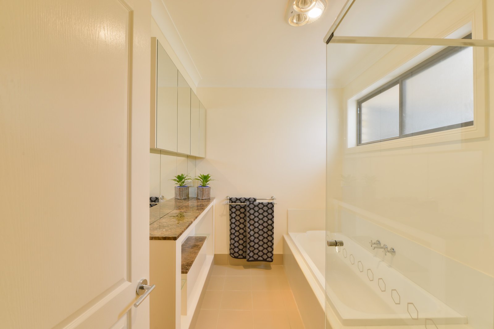 4/21 Hilda Lane TAMWORTH 7