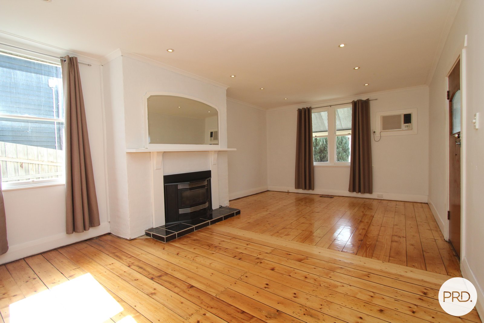 421 Nicholson Street BLACK HILL 2