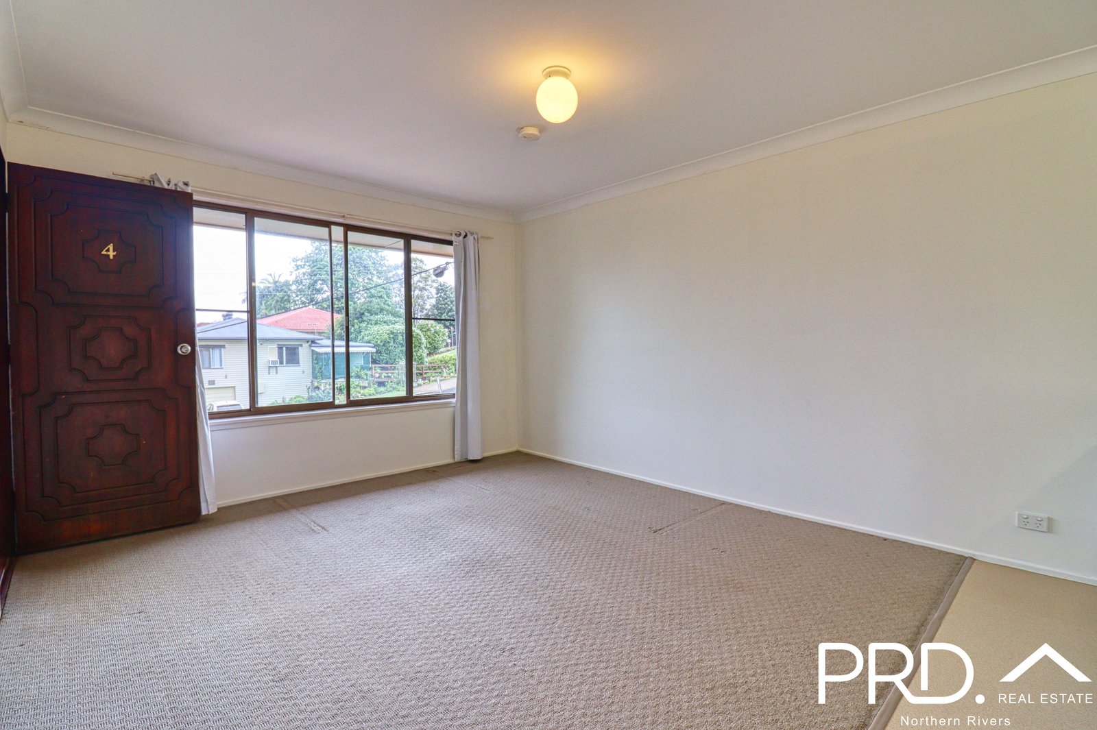 4/21 Phillip St  GOONELLABAH 6