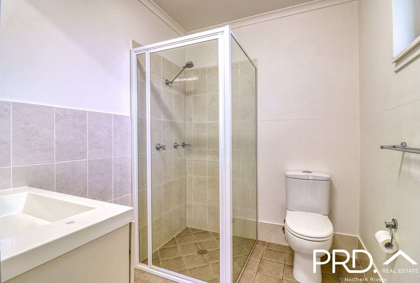 4/21 Phillip St  GOONELLABAH 11