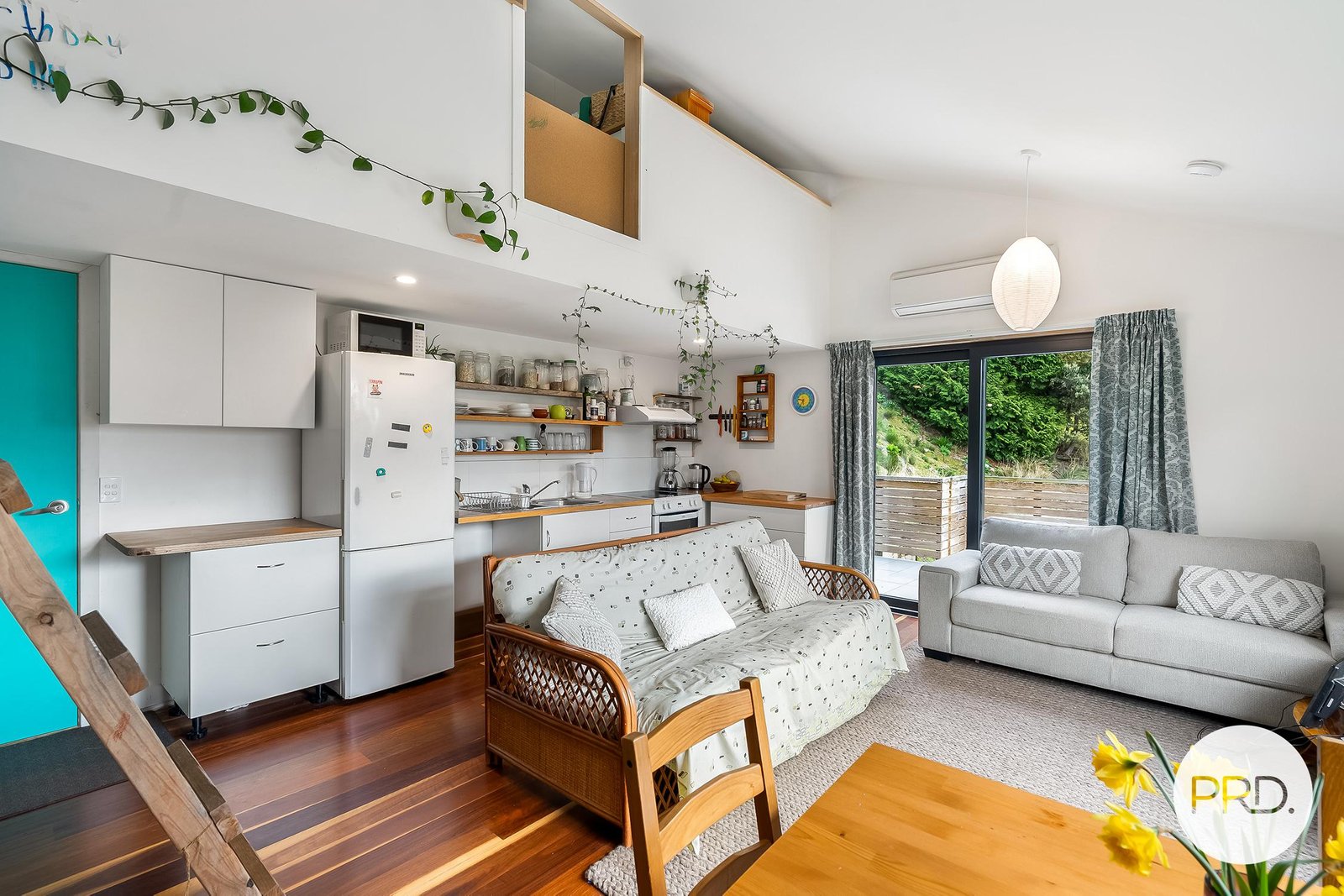 421 Strickland Avenue SOUTH HOBART 5