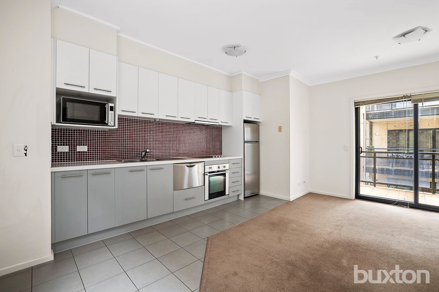 Gallery: 42/115 Neerim Road