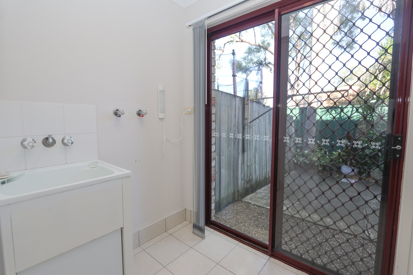 4/212 Central Street LABRADOR 14