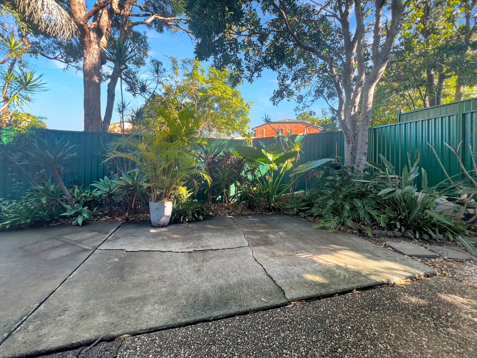 4/212 Central Street LABRADOR 15