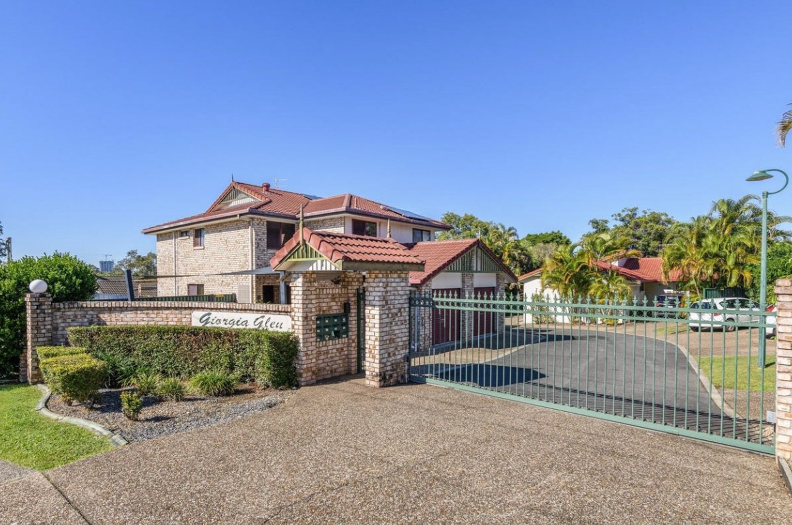 4/212 Central Street LABRADOR 19