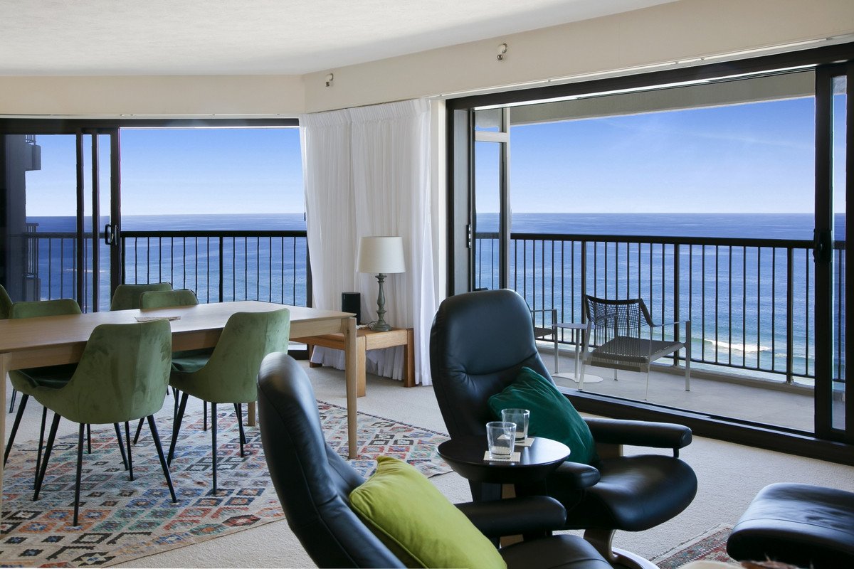 42/146 The Esplanade Burleigh Heads 9