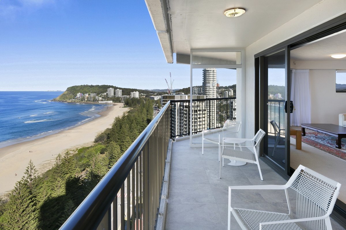 42/146 The Esplanade Burleigh Heads 15
