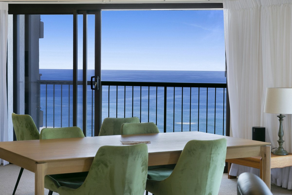 42/146 The Esplanade Burleigh Heads 27