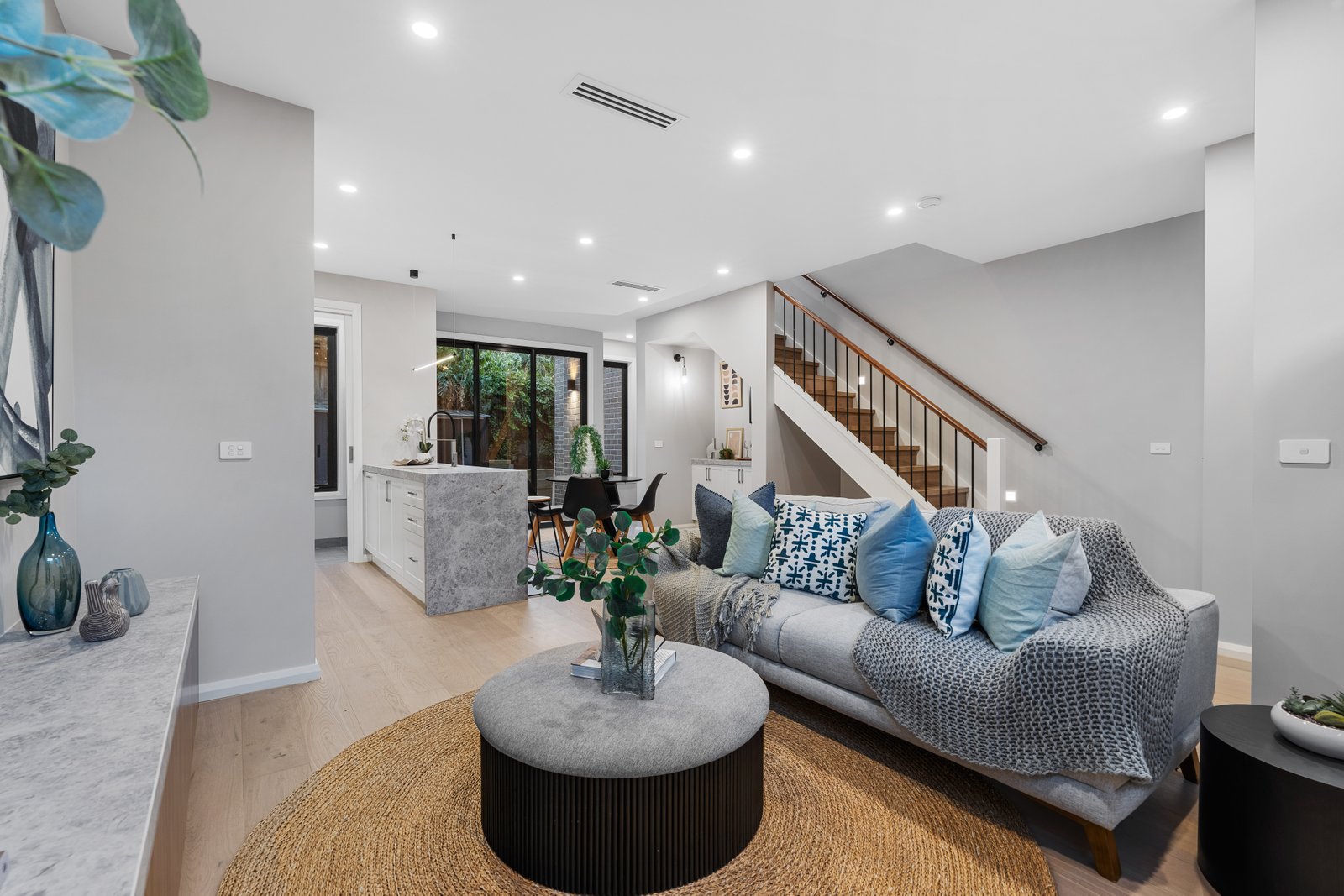 Gallery: 4/215 Highfield Road